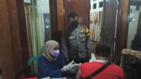 Polsek Pondok Aren Gelar Vaksin Booster, Masyarakat Antusias Penuhi Target