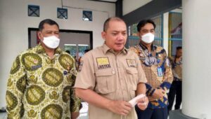 Kunjungan Kerja ke Lapas Kotaagung, Anggota Komisi III DPR-RI Monitoring Vaksinasi Booster Warga Binaan
