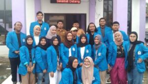 Kepala Desa Cipaeh Saripudin, Sambut Kedatangan Mahasiswa UIN Jakarta