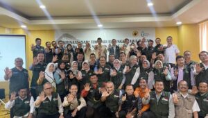 Disdik Bersama Tim Saber Pungli Jabar Lakukan Pembinaan Kepada Kepsek SMA/K, SLB Bekasi