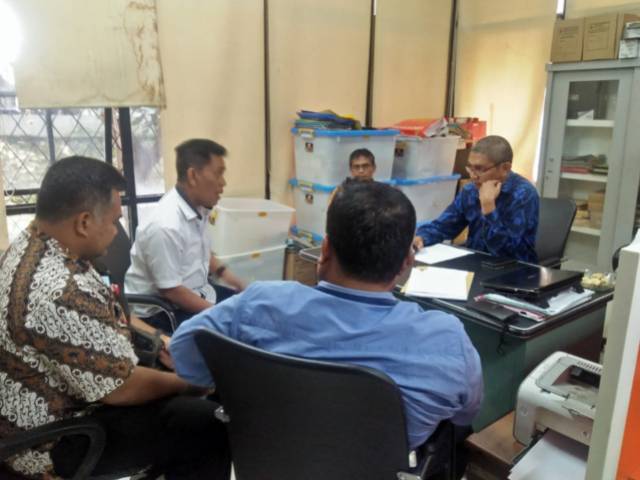 Pertemuan Wartawan Dengan Kasi Kurikulum SMA Provinsi Banten
