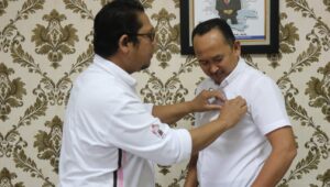 Ade Sumardi Dikukuhkan Jadi Menara Lebak