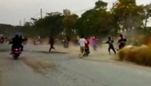 Viral di medsos.!, Pelajar dari 2 Smp di Cikarang Pusat “Tawuran”, Menggunakan Sajam