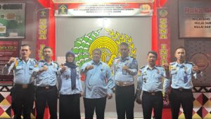 KADIVPAS KANWIL KEMENKUMHAM LAMPUNG BERIKAN PENGUATAN TUGAS DAN FUNGSI KEPADA PEGAWAI RUTAN KOTA AGUNG