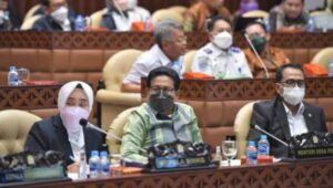 Tingkatkan Pembangunan Desa Berkelanjutan, DPR Setujui Anggaran Kemendes 2.99 Triliun Tahun 2023