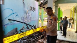 Kebakaran Dua Ruang kelas SMAN 1 Pebayuran, Diduga Hubungan Arus Pendek