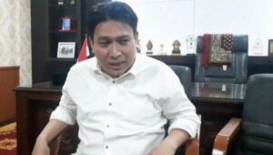 Bn Holik Qudratullah “Santuni Anak Yatim dan Dhuafa” Warga Perum Villa mutiara 1