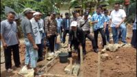 Badak Banten Perjuangan Bangun Rumah Guru Ngaji Di Anggalan