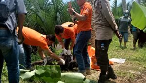 Penemuan Mayat di Patia Teridentifikasi, Polres Pandeglang Serahkan Kepada Keluarga Korban