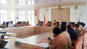 Kelangkaan BBM , Pj Bupati Maybrat; SPBU Wajib Mendata Setiap Pembeli