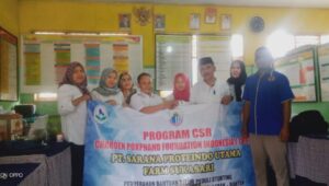 Cegah Stunting, Kades Jagabaya Salurkan Bantuan 6000 Telur Dari CPFI PT. SPUF Sukasari