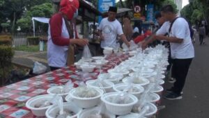Jokowi Hadiri Acara Nusantara Bersatu ! Panitia Borong Produk UMKM, Untuk Peserta Relawan dan Tamu