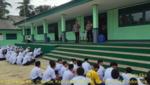 Unit Binmas Polsek Cikande Berikan Penyuluhan Kenakalan Remaja Kepada Siswa Mts/MA Nur Et Taqwa