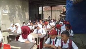 Banjir Sungai Cibeet Ancaman Pendidikan Anak – Anak Bojong sari, Kedung waringin