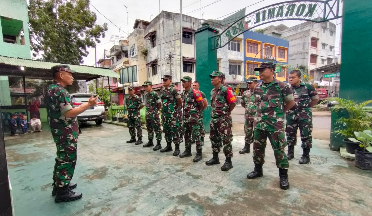 Poto : Anggota Koramil jajaran Kodim 0117/Aceh Tamiang saat melaksanakan Apel Siaga. Dok : Pendim Aceh Tamiang]