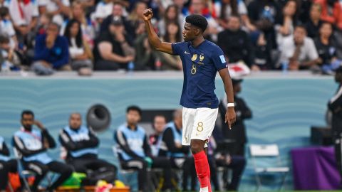Poto : Aurélien Tchouaméni merayakan setelah mencetak gol untuk Prancis melawan Inggris di Piala Dunia 2022. Pablo Morano/Badan BSR/Getty Im. Dok : CNN.COM]