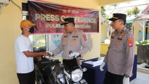 Zaenal Abidin Bahagia, Motornya Diselamatkan Polsek Kronjo Polresta Tangerang