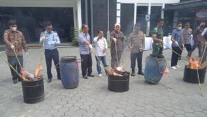 Kejari Lebak Musnahkan Barang Bukti  