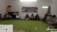 Mendengarkan Keluh Kesah Masyarakat, Kanit Binmas Polsek Kresek melaksanakan kegiatan “Jum’at Curhat