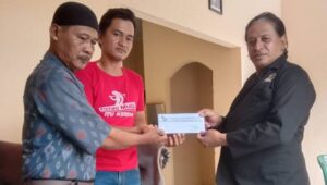 Di Kawal Petani Desa Karang Anyar, Ketua Kelompok Tani Garda Kencana Penuhi Janji Antar Surat Ke BPD