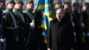 Ukraina Membela Garis Depan, Putin Membicarakan Persenjataan Nuklir pada Malam Peringatan Perang
