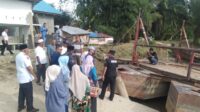 Pj Bupati Aceh Tamiang Akan Berupaya Perbaiki Akses Penyeberangan Kampung Tanjung Binjai yang Rusak Parah