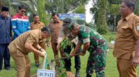 Aceh Tamiang Tanam 100 Batang Pohon Peringati Hari Desa Asri Nusantara