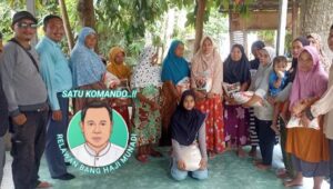 Relawan “Bang Haji Munadi” Berikan Bantuan Sembako Di Wilayah Kecamatan Sukamulya