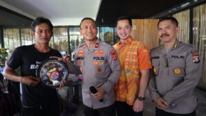 Melalui Jumat Curhat, Wakapolda Banten Mendengar Langsung Masukan dan Keluhan Masyarakat