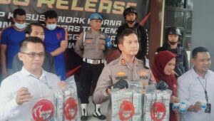 Timsus Sanggabuana Polres Karawang Tangkap Dua Orang Bandar Narkoba, Dengan Jenis Obat-obatan Tipe Golongan G