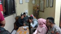 Mesum dengan yang Berstatus Istri Orang, Kades di Ciamis Digerebek Warga