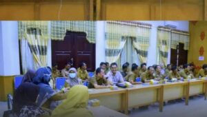 Pj Bupati Meurah Pimpin Rapat Rutin Bersama Kepala OPD dan Camat