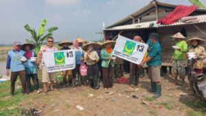 Peduli dengan Petani, Be Ellen Ahdiwijaya Caleg DPRD Kab Tangerang Dari PBB Kunjungi Kelompok Tani di Rajeg
