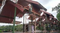 Menurut Ivan Beliung Akibat Dengan Terbangnya Ribuan Genteng di Situ Gede :Kecewa Terhadap PT Bintang Feli Pratama