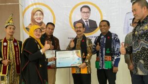 Pj Bupati Aceh Tamiang Terima BKN Awards Tahun 2023