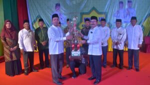 Penutupan MTQ ke VII, Kecamatan Karang Baru Meraih Juara Umum FASI ke I