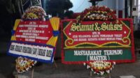 Diduga Kasus WC Sultan 98 M jalan Ditempat, RJN Bersama MASTER Kirim Karangan Bunga Ke KPK