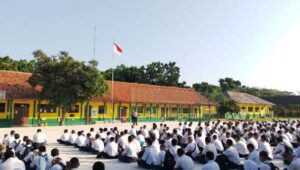 Hari ke-Dua Giat MPLS SMKN 1 Cikande Hadirkan Unit Lantas Tim Jasa Raharja dan Zoom Meeting Gubernur Banten