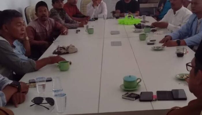 Forum Masyarakat Cikande Tolak Surat Rekomendasi kepalà Desa, Rumah Tinggal di Gunakan Tempat Ibadah