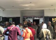 Anggaran Penerangan Jalan Umum Di Soal, Mahasiswa Demo  DBMSDA Kota Bekasi