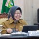 Caption Penyaluran bansos di Kecamatan Cibeber, Kabupaten Lebak.