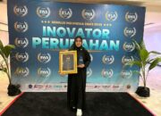 Kades Kadu Agung Timur Raih Penghargaan IIWA