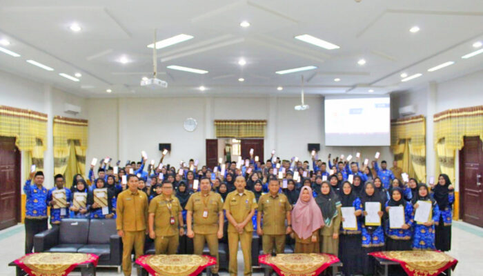 Pemkab Aceh Tamiang Serahkan 97 SK Kenaikan Pangkat Periode Oktober 2023