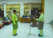 Pj Bupati Meurah Mengukuhkan Ketua MAA Aceh Tamiang