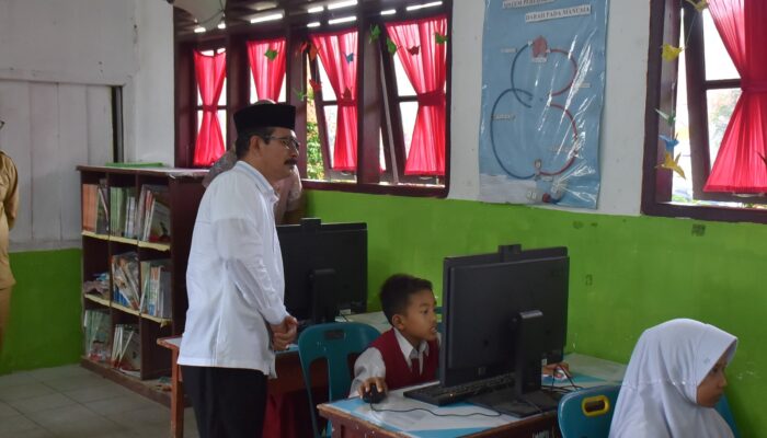 Pj Bupati Meurah Tinjau Pelaksanaan ANBK di Aceh Tamiang