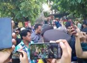 Diduga Massa Tandingan Hadang Warga Suka Danau Demo PT SGI