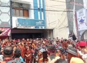 Kantor Leasing PT Mandiri Tunas di Kepung  Ormas Pemuda Pancasila