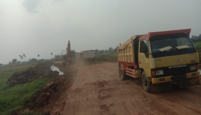 Diduga Tidak Berizin Galian Tanah Di Desa Rajeg Kec Rajeg,Bebas Beroperasi