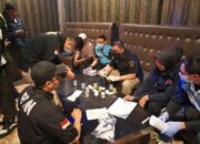 Satnarkoba Polres Tasikmalaya Kota dan BNN, Lakukan Tes Urine Pengunjung Hiburan  Dalam Rangka Ops Lilin Lodaya 2023