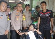 Polri Peduli Disabilitas, Kapolres Tasikmalaya Kota Berikan Bantuan Kursi Roda dan Bingkisan Sembako